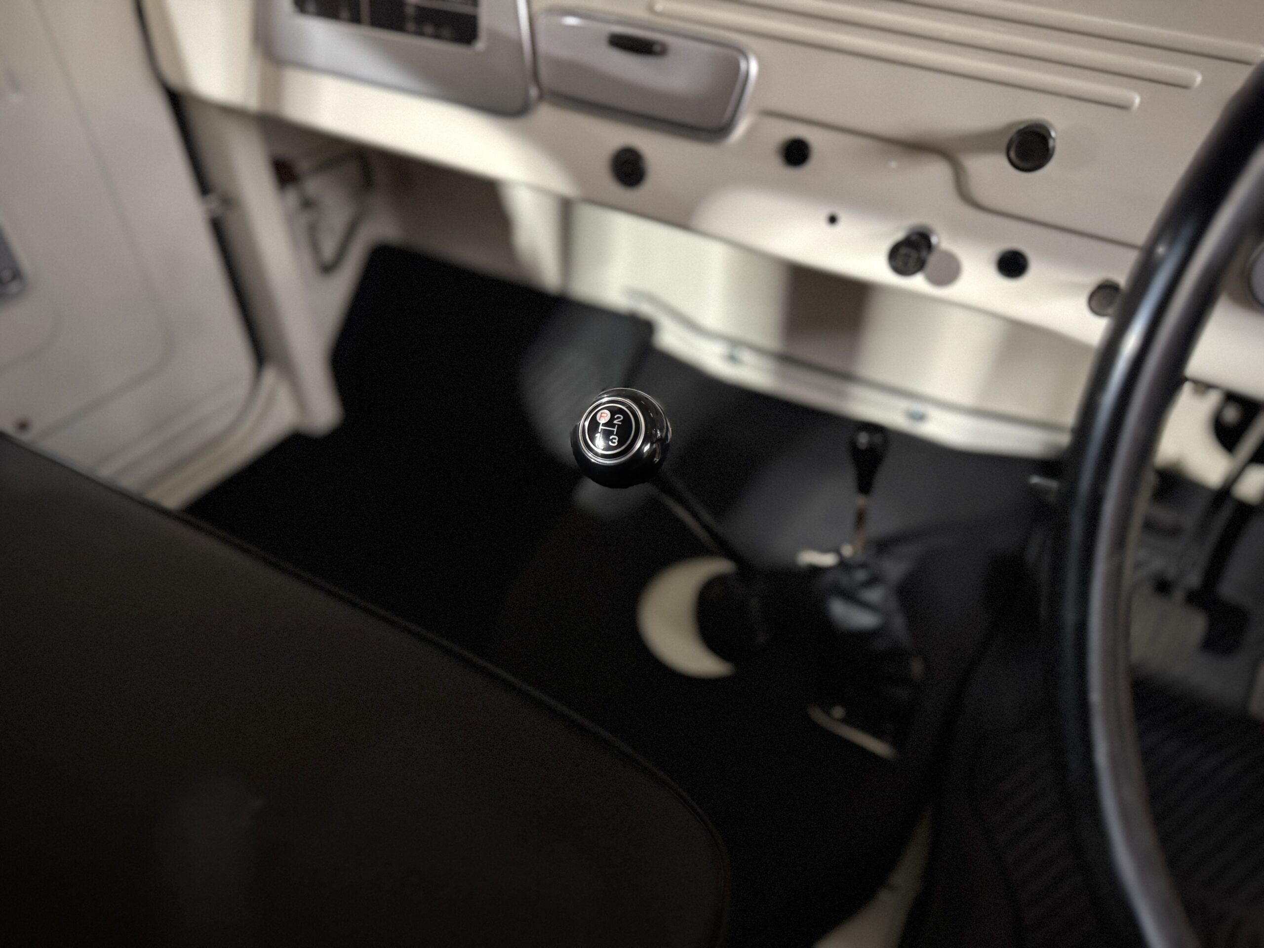 1972 Land Cruiser FJ45 Pick-Up