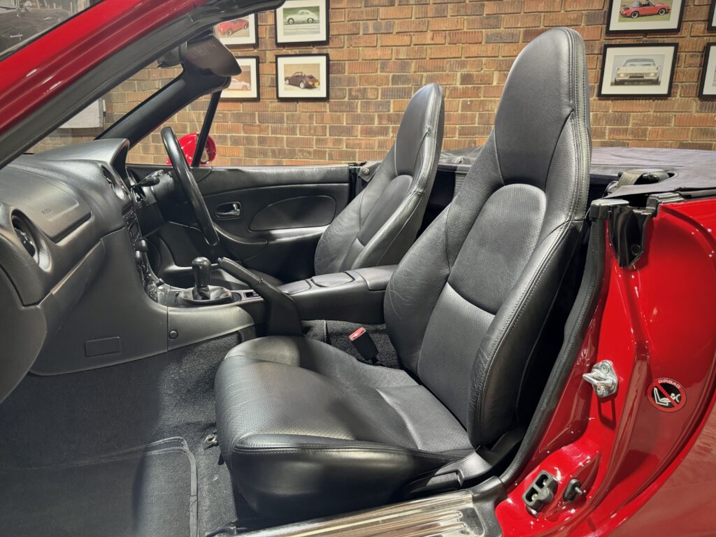2002 Mazda MX5