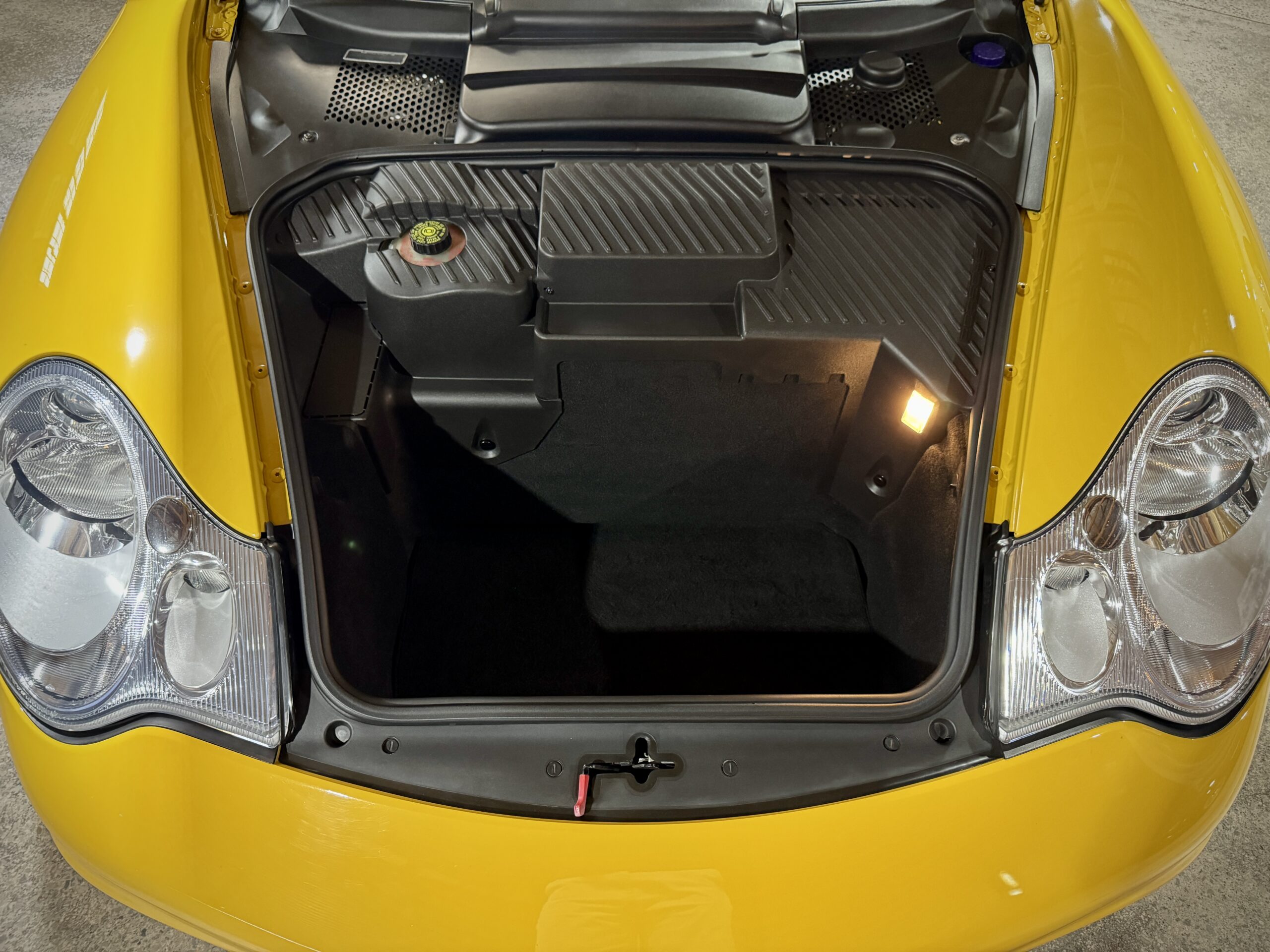 2004 Porsche 911 GT3 (MK2)