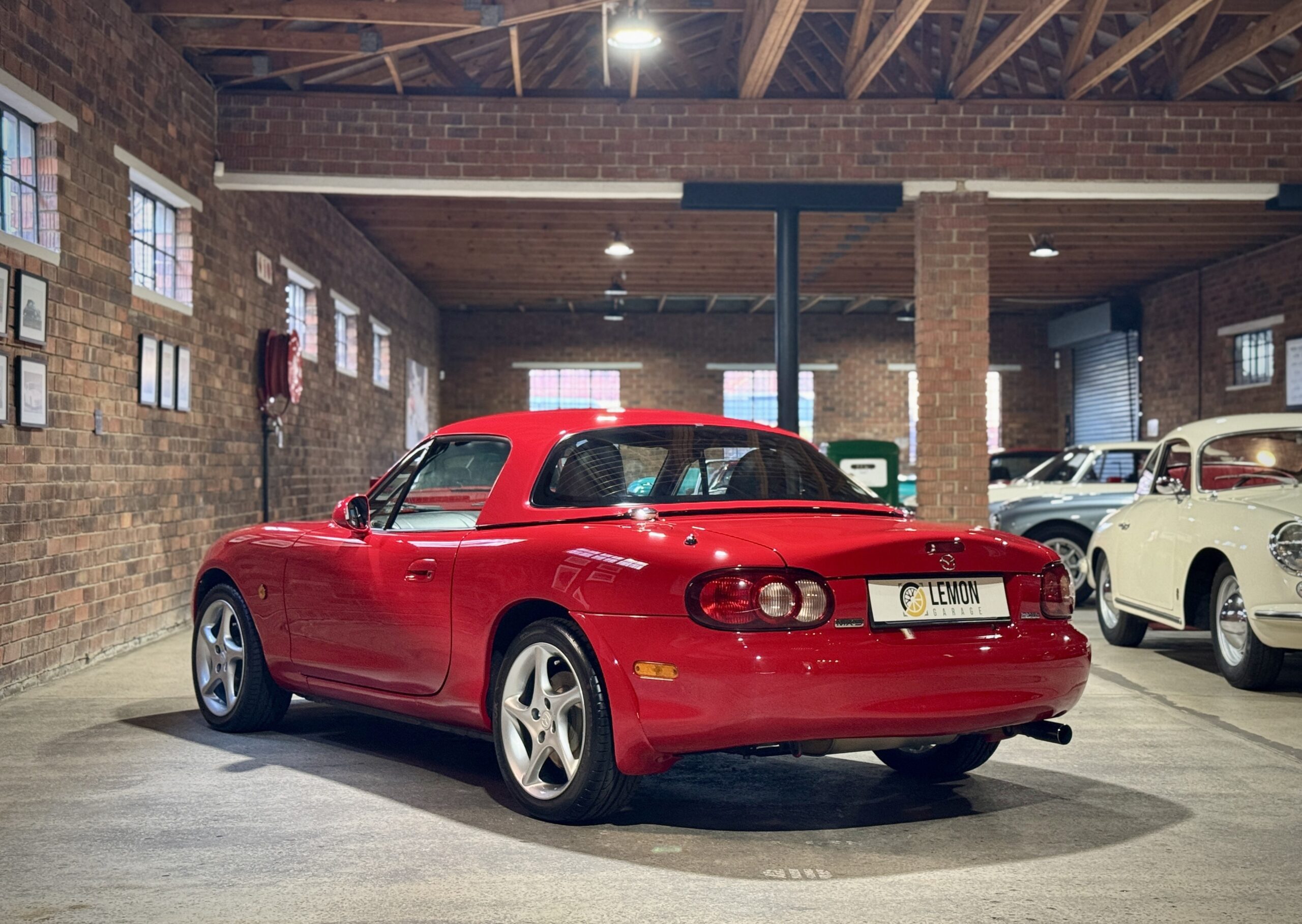 2002 Mazda MX5