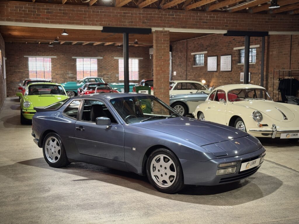 1989 Porsche 944 Turbo
