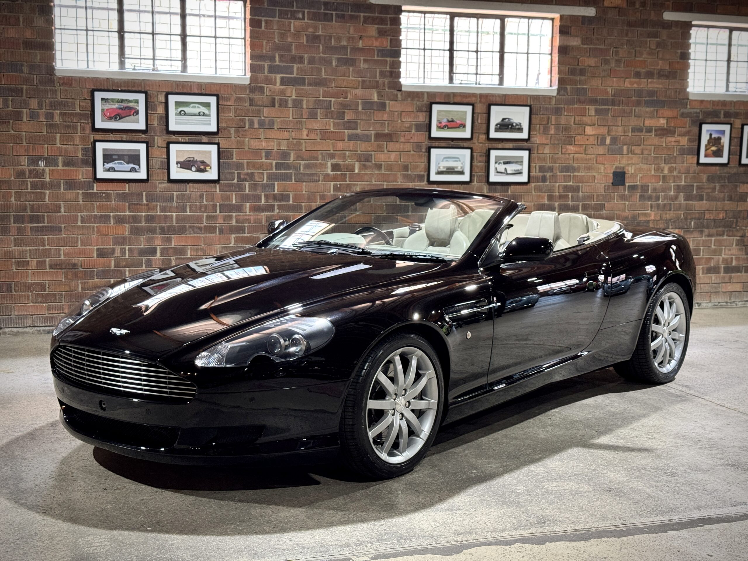 2007 Aston Martin DB9 Volante