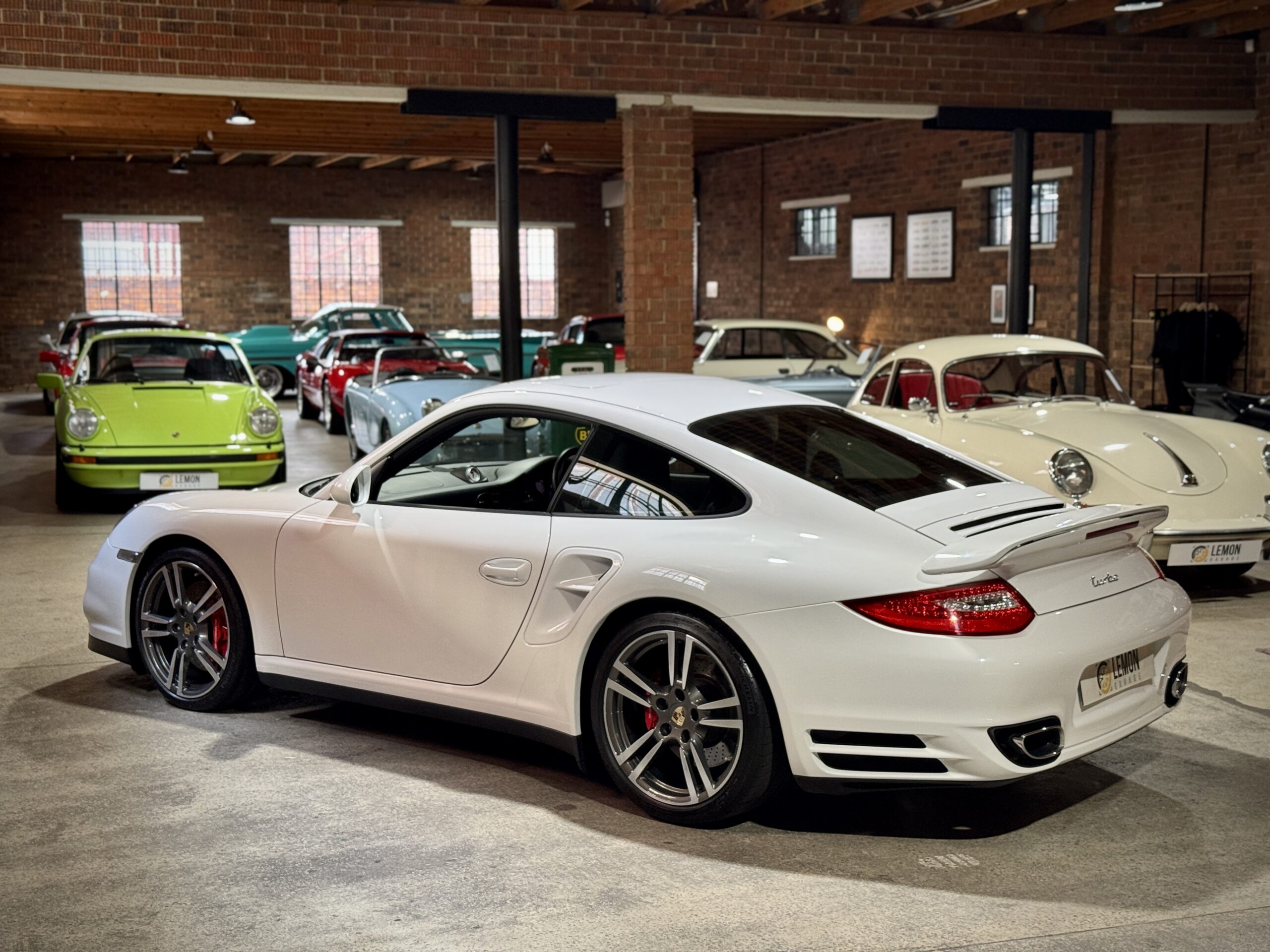 2010 Porsche 911 Turbo PDK (997.2)