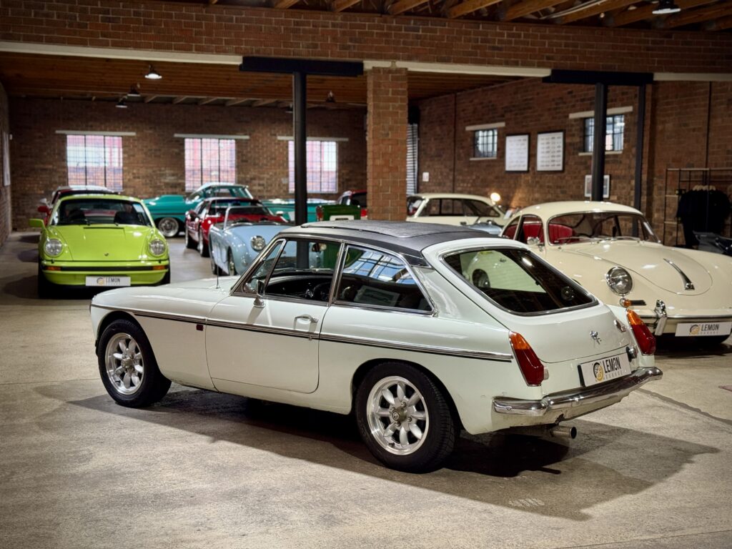1972 MGB GT