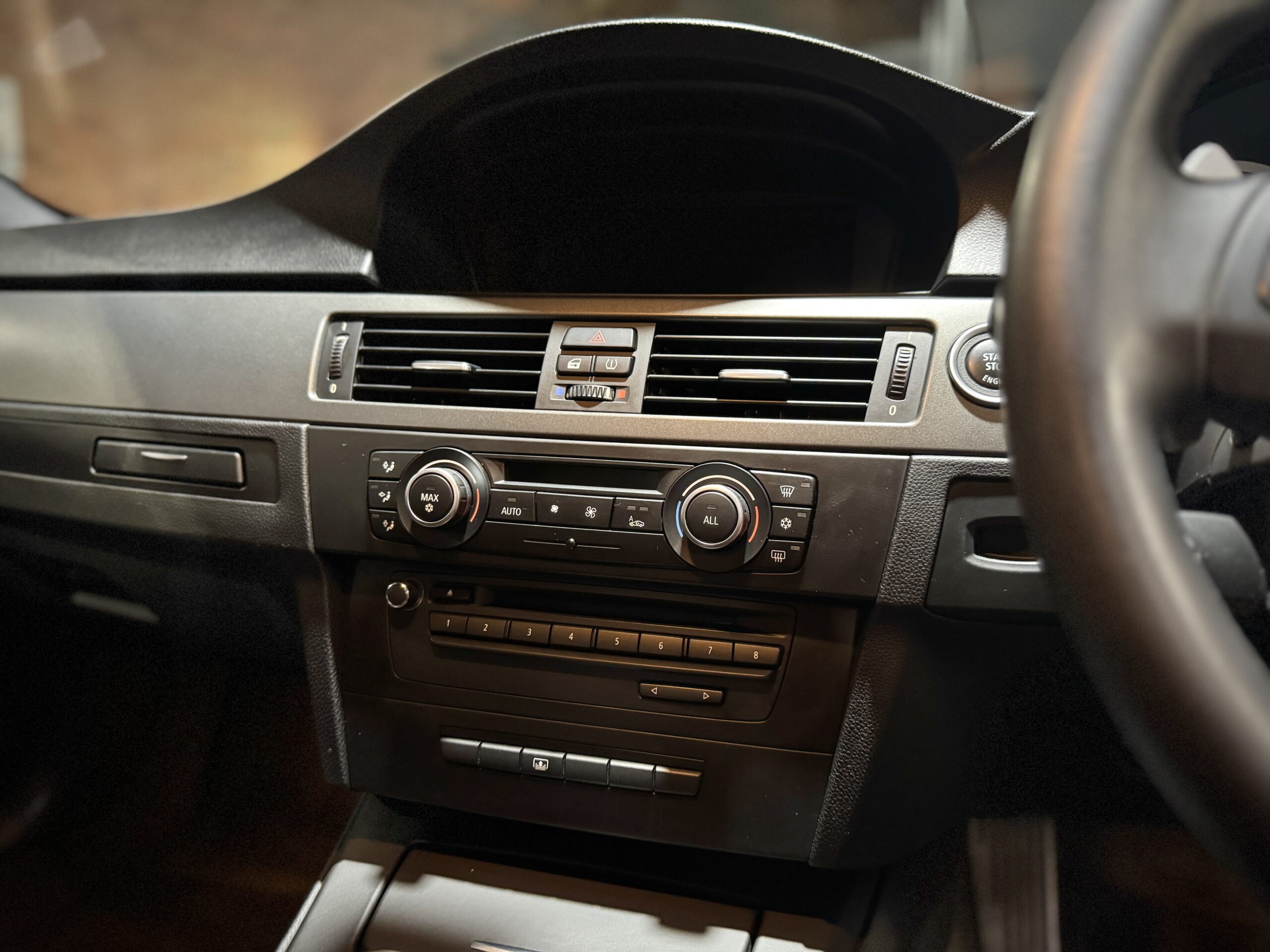 2010 BMW M3 DCT (E92)