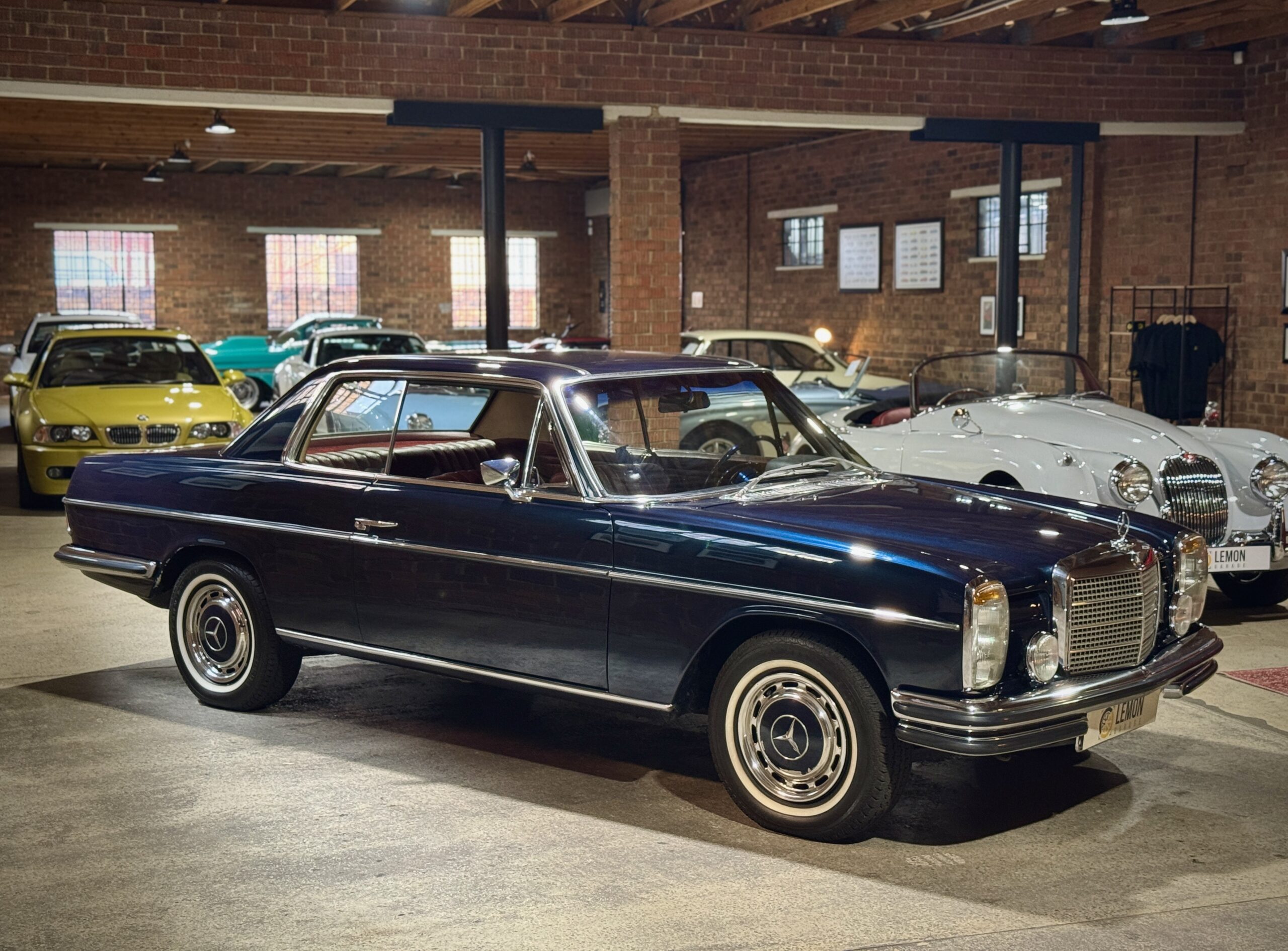 1972 Mercedes Benz 250 CE W114