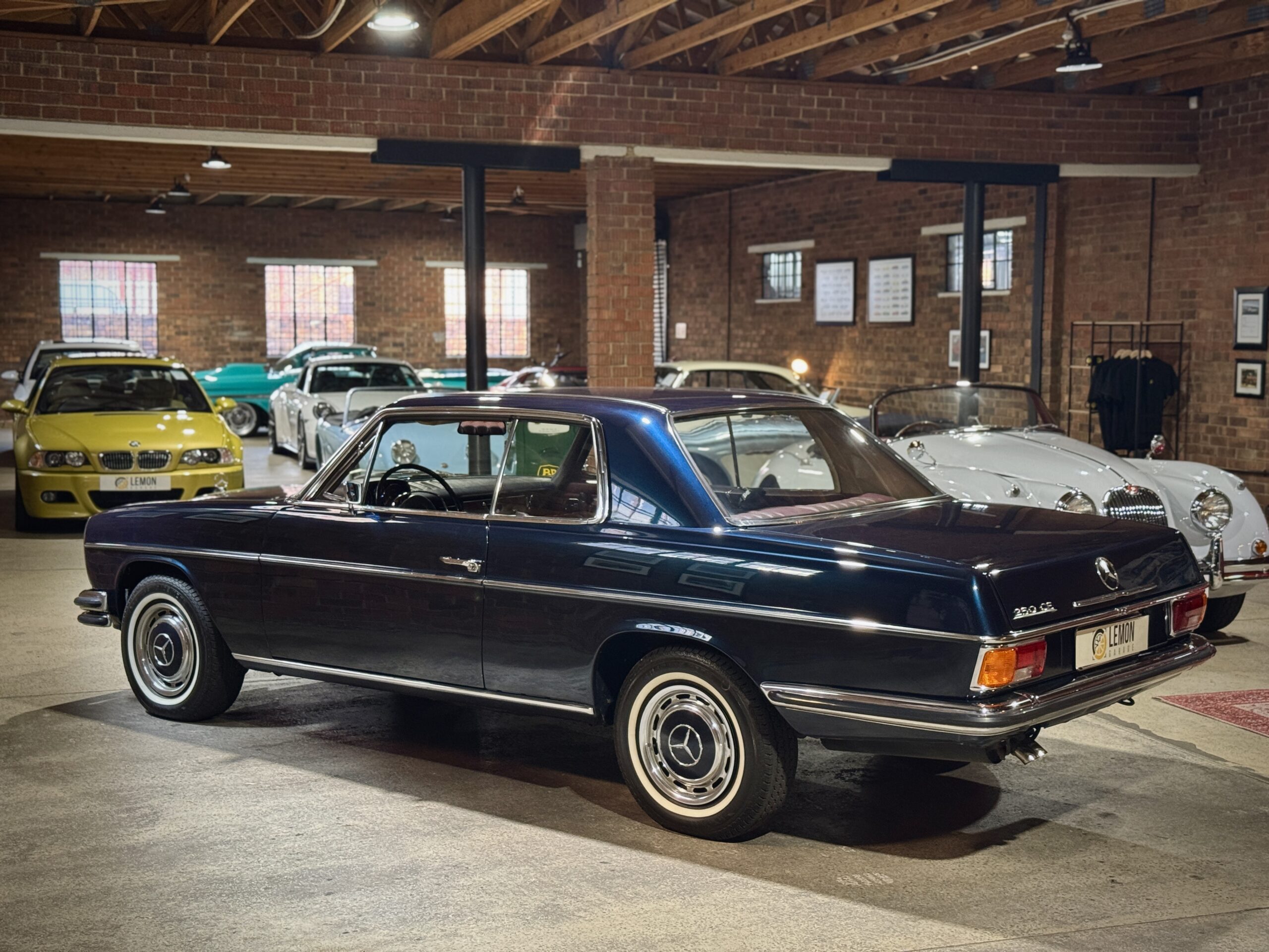 1972 Mercedes Benz 250 CE W114