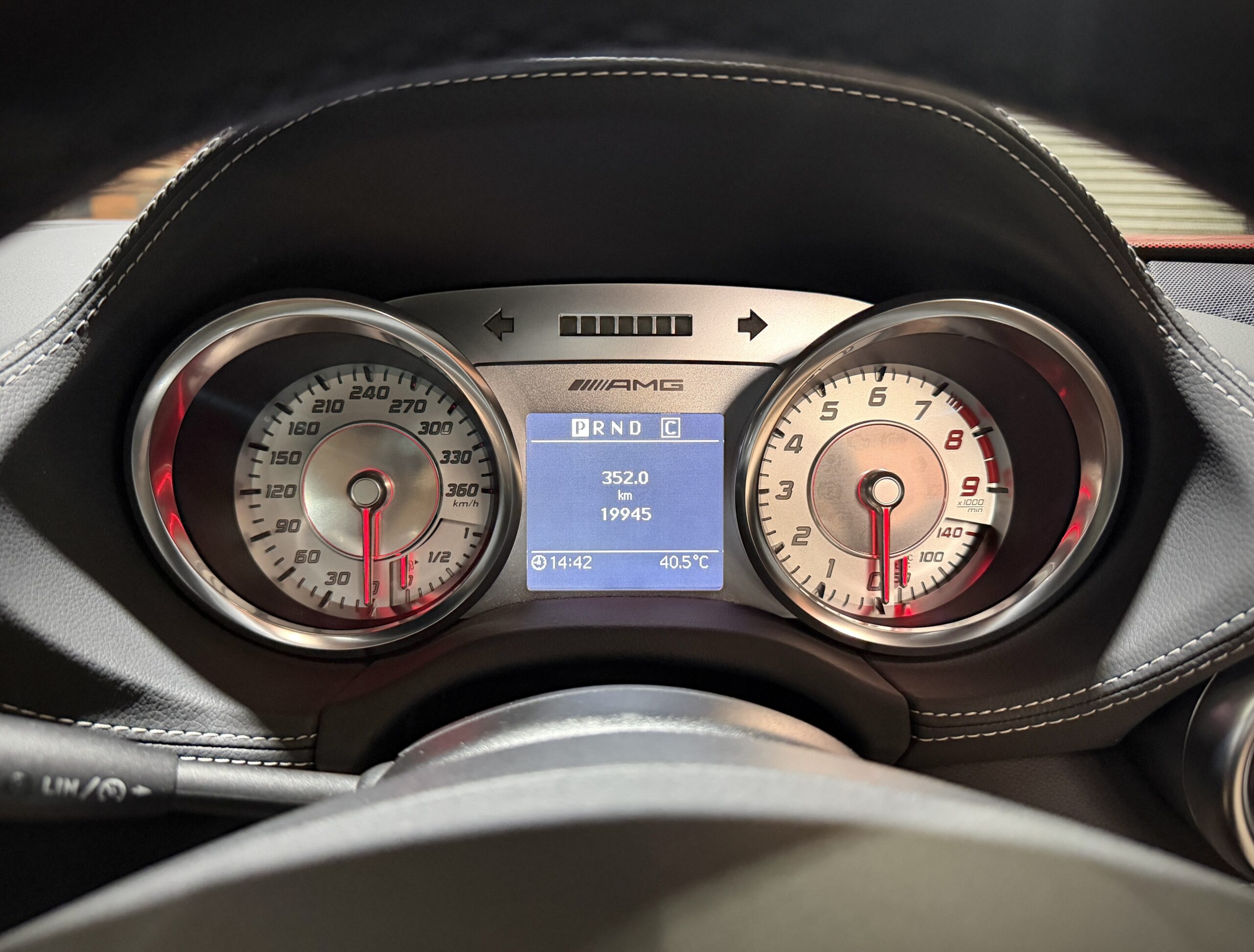 2011 Mercedes-Benz SLS AMG