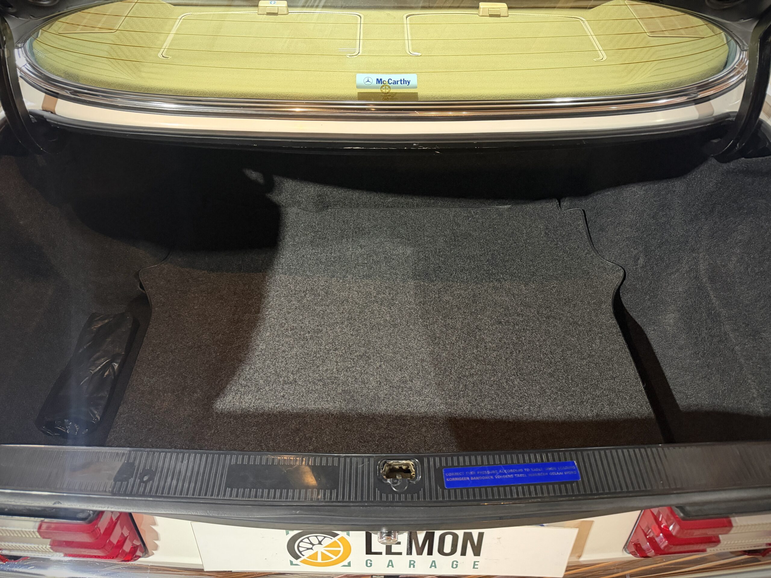 1986 Mercedes Benz 380 SE