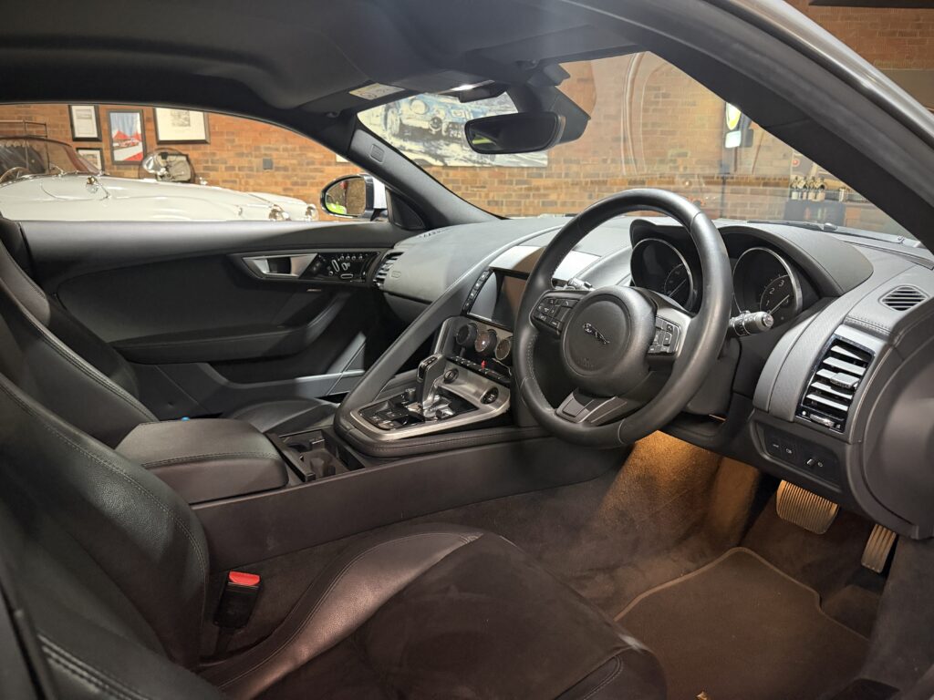 2016 Jaguar F-Type