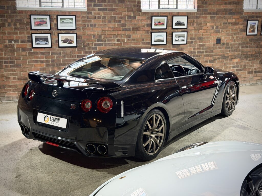 2016 Nissan GT-R Black Edition
