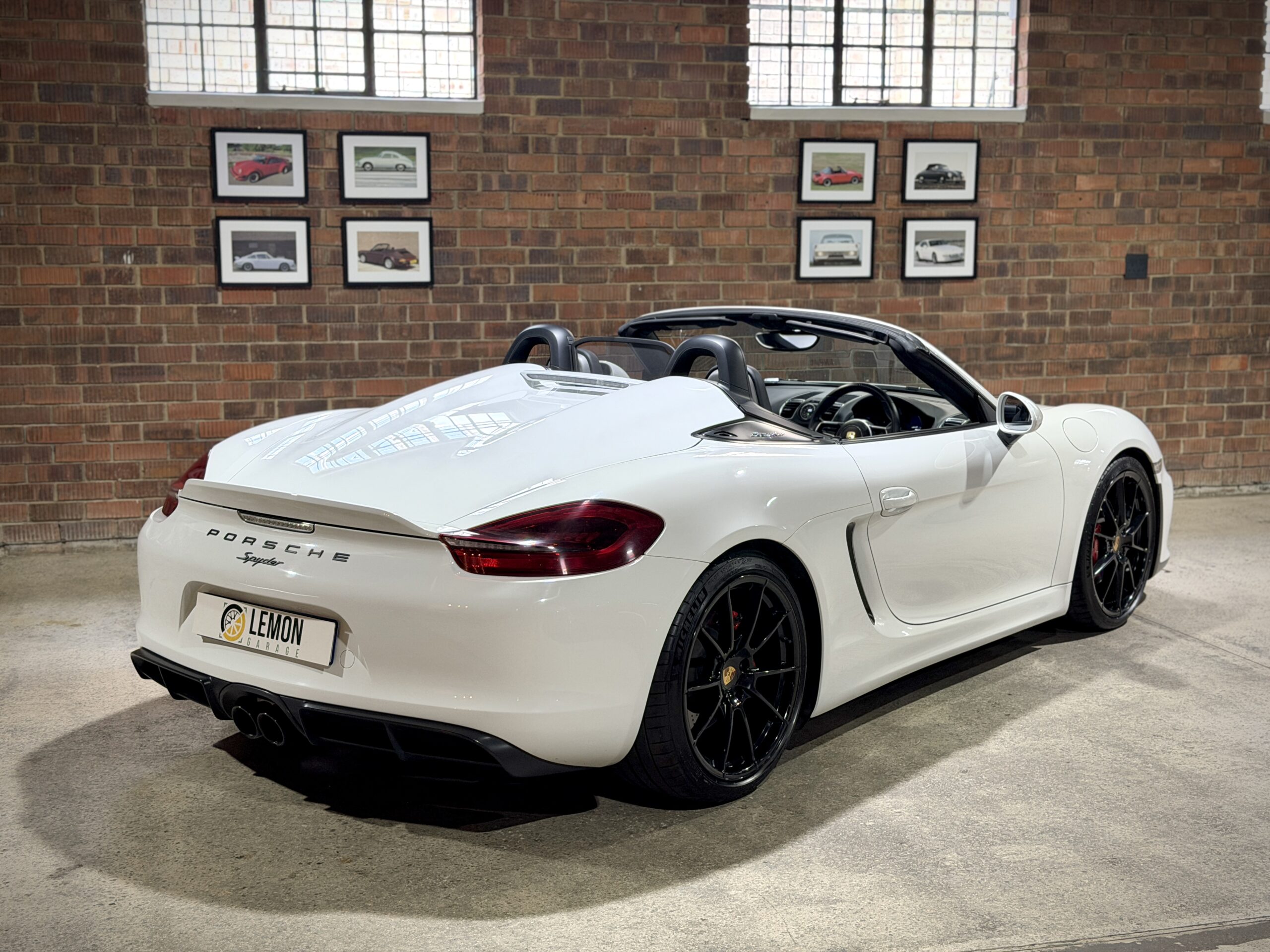 2016 Porsche Boxster Spyder (981)