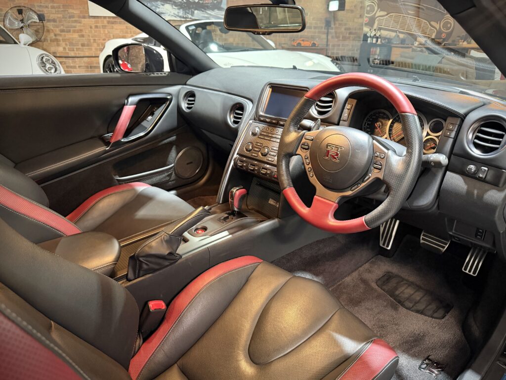2016 Nissan GT-R Black Edition