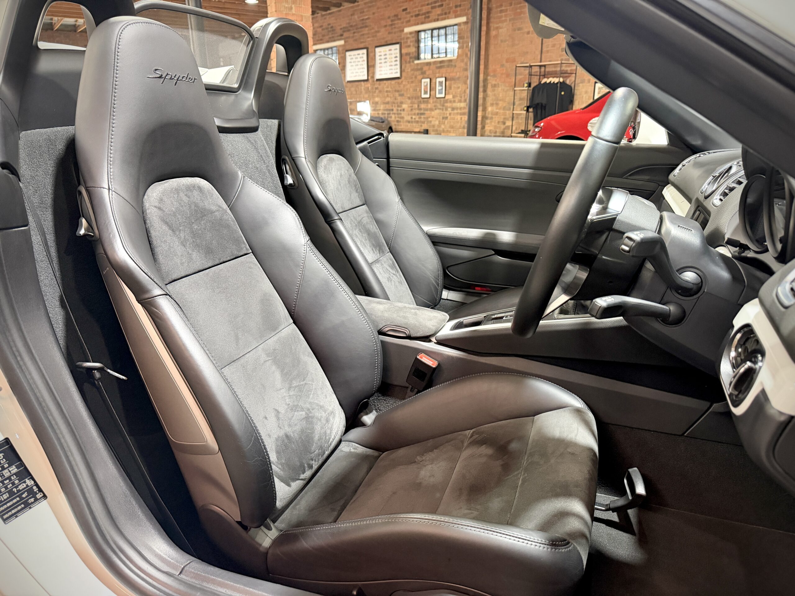 2016 Porsche Boxster Spyder (981)