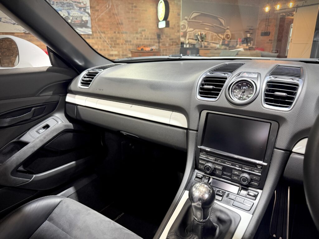 2016 Porsche Boxster Spyder (981)