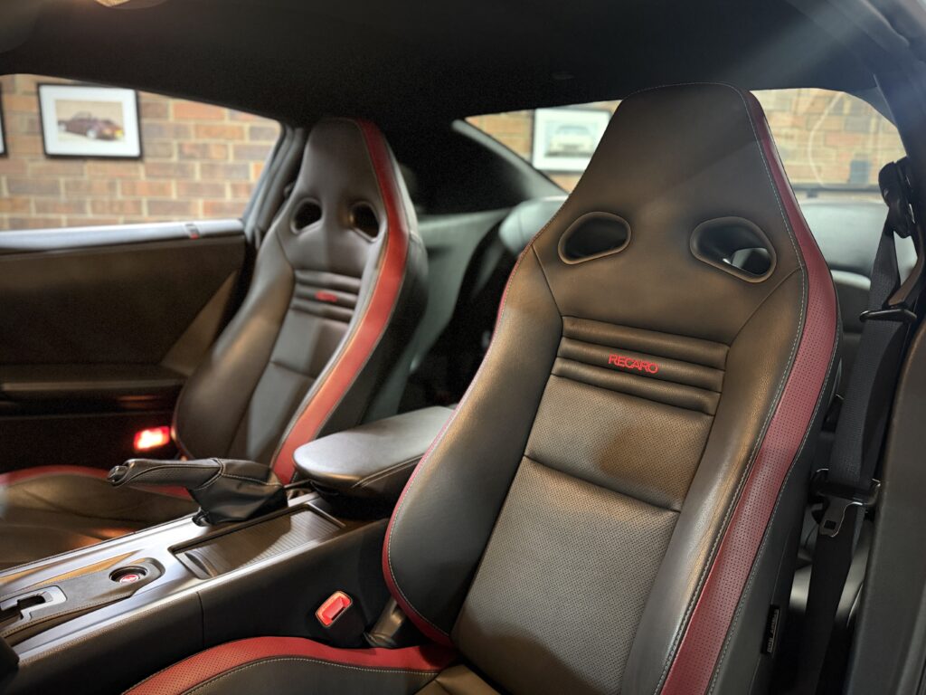 2016 Nissan GT-R Black Edition