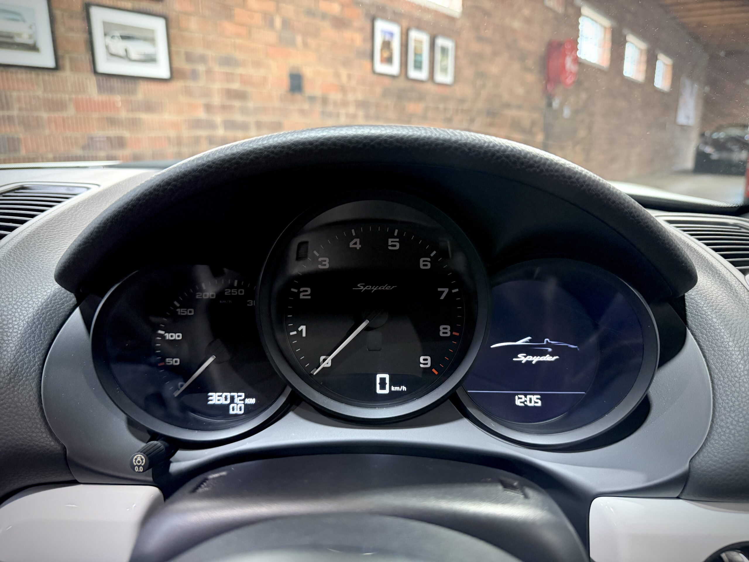 2016 Porsche Boxster Spyder (981)