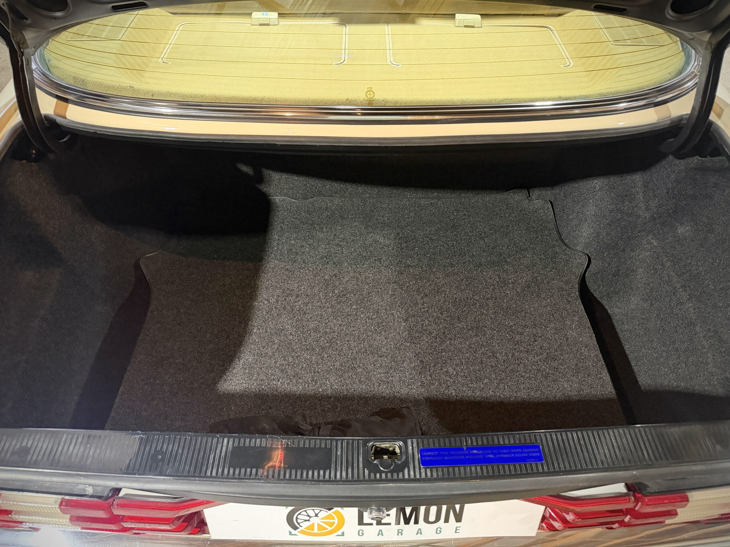 1984 Mercedes-Benz 280 SE