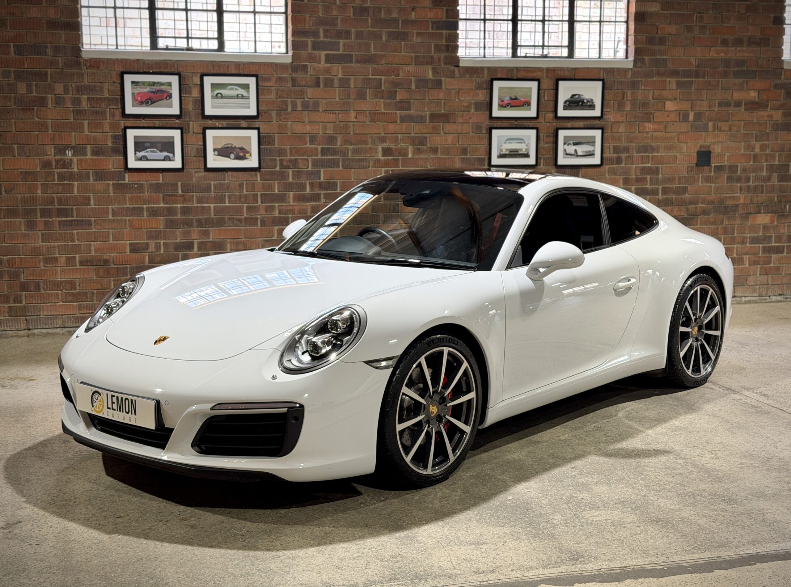 2017 Porsche 911 Carrera S (991.2)