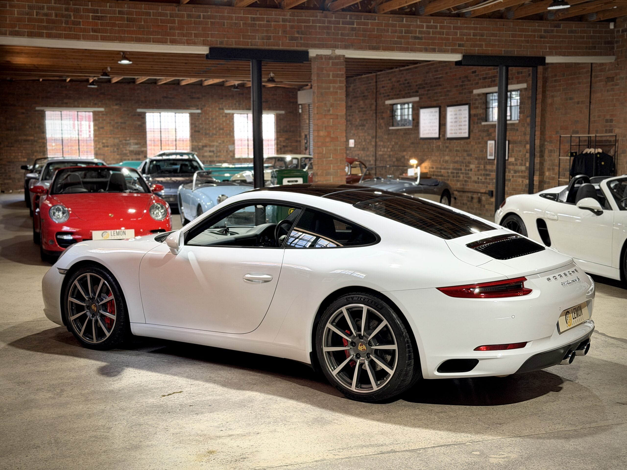 2017 Porsche 911 Carrera S (991.2)