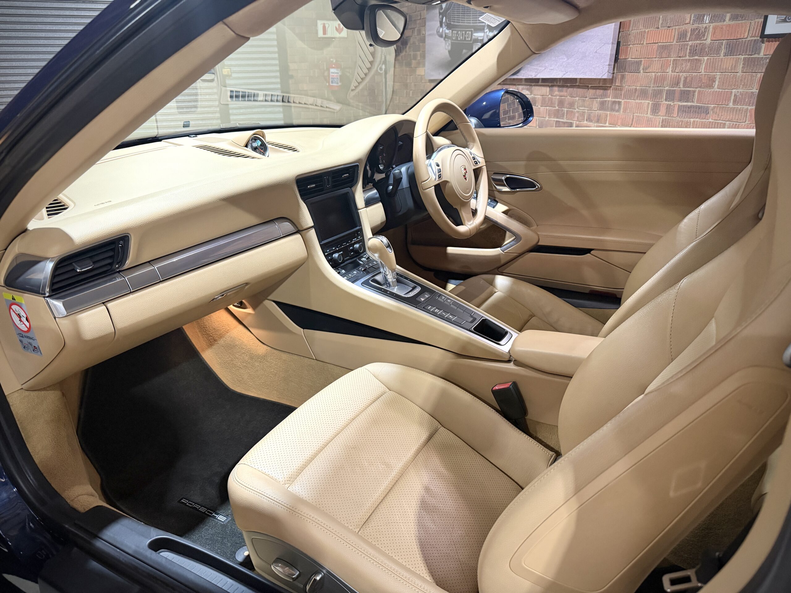 2013 Porsche 911 Carrera (991)