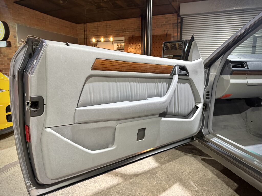 1990 Mercedes Benz 300 CE Coupe