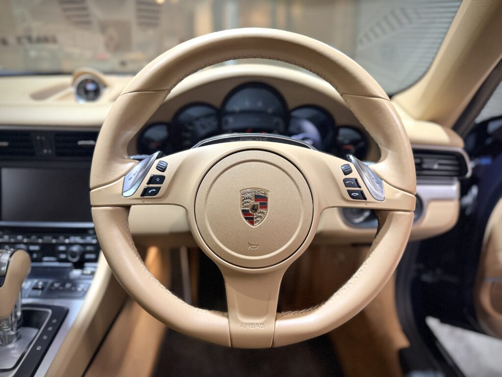 2012 Porsche 911 Carrera (991)