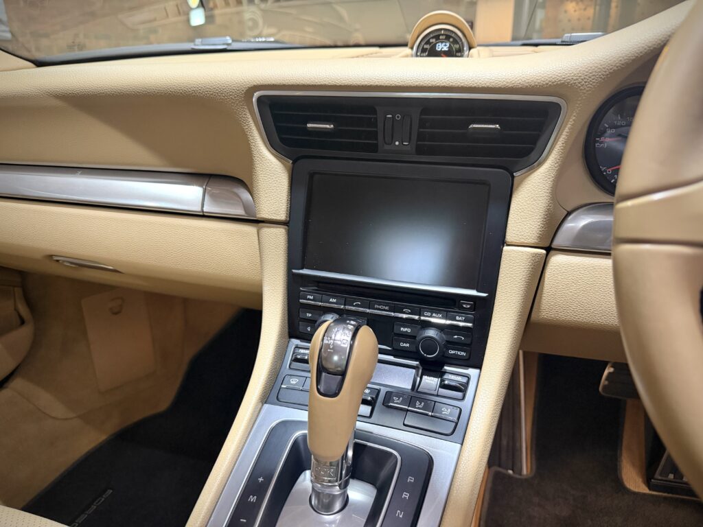 2012 Porsche 911 Carrera (991)
