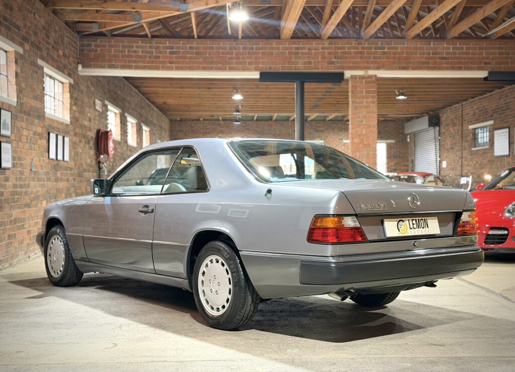 1990 Mercedes Benz 300 CE Coupe