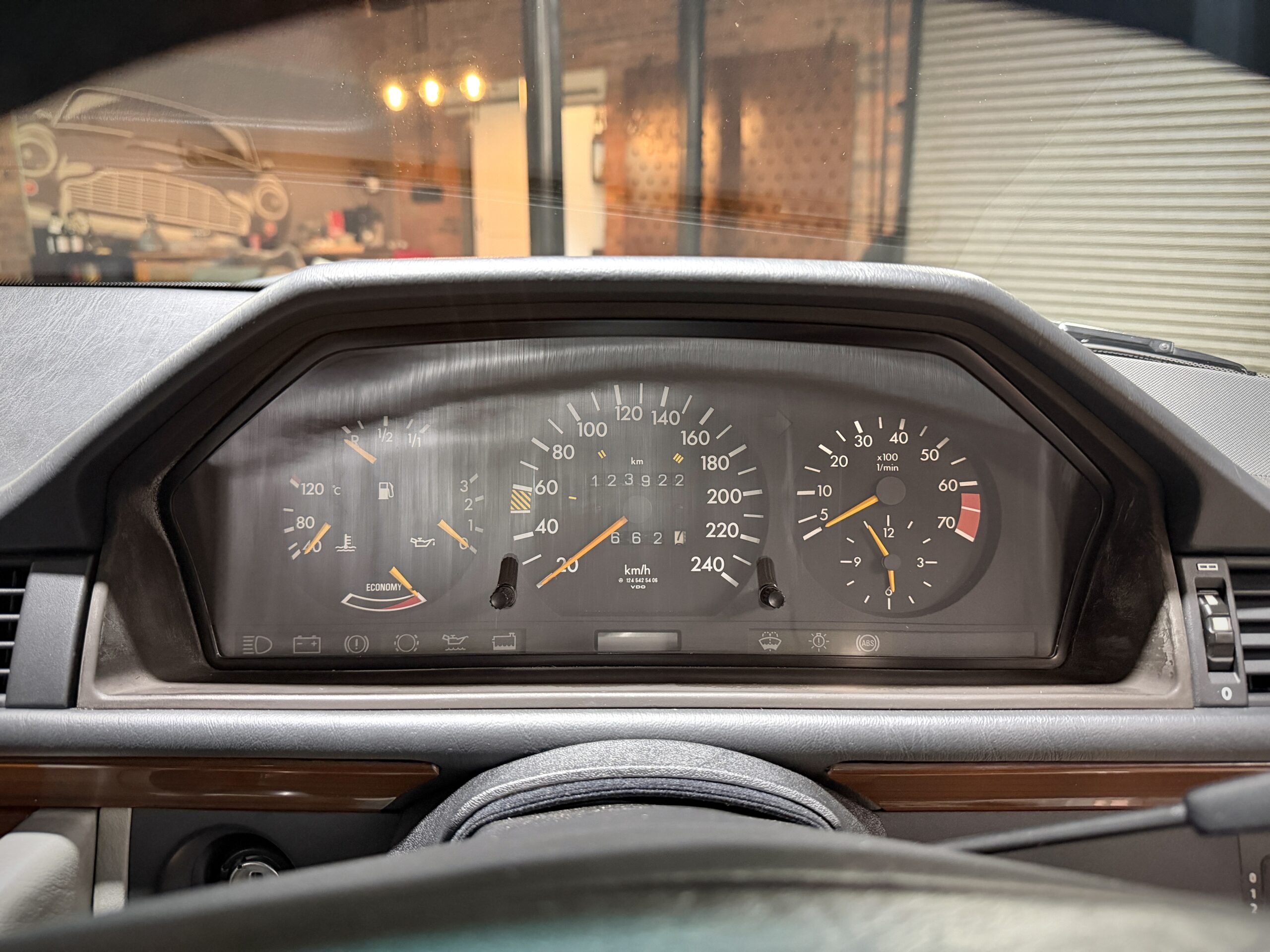 1992 Mercedes Benz 300 CE Coupe