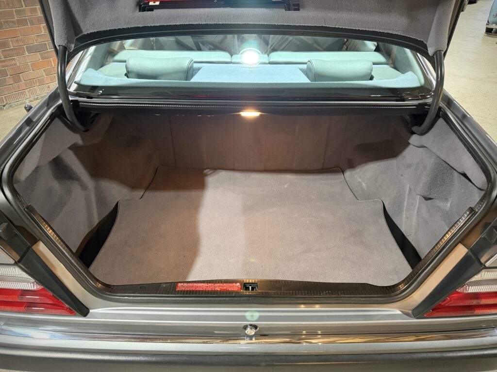 1990 Mercedes Benz 300 CE Coupe