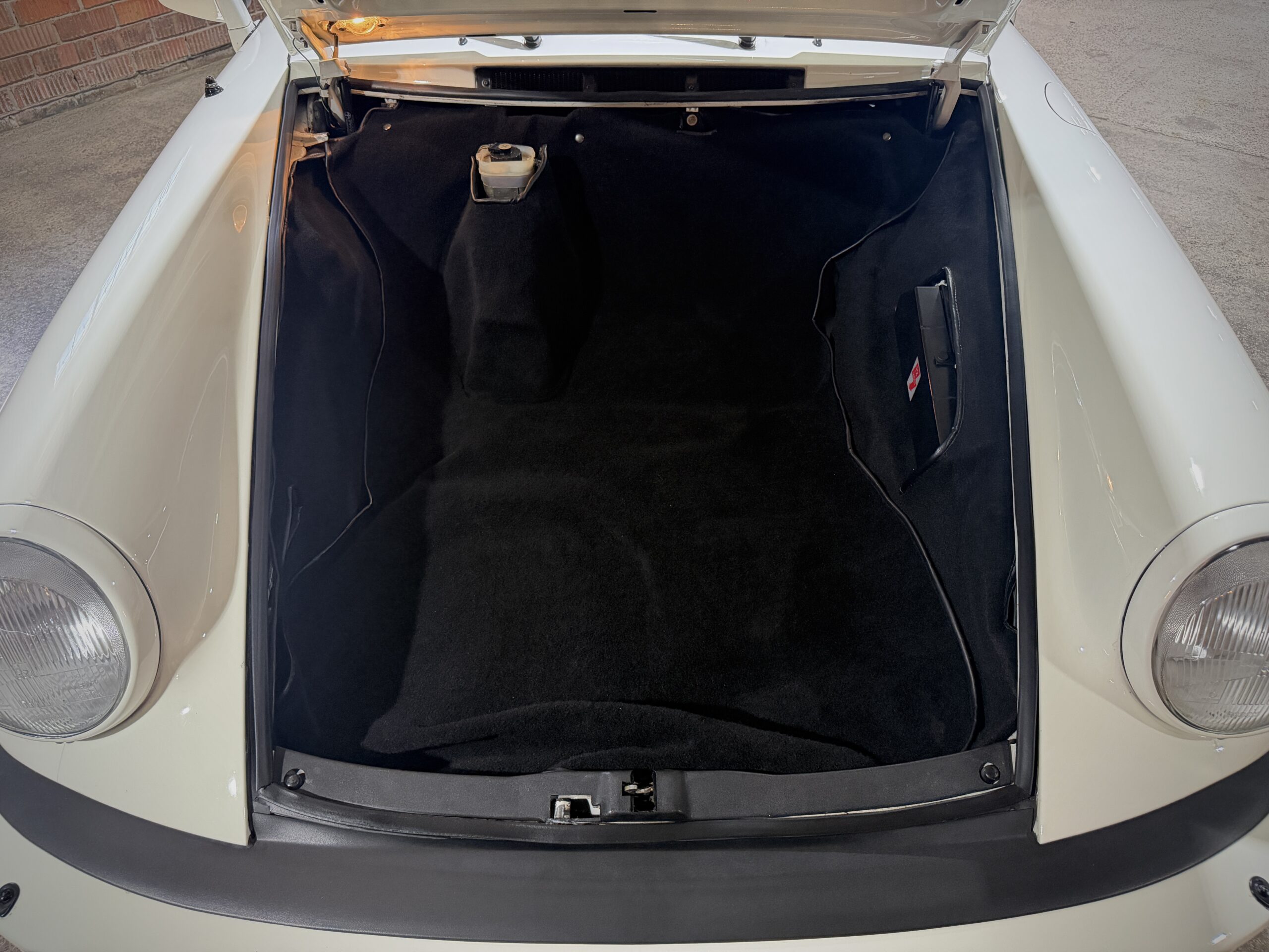 1982 Porsche 911 SC Cabriolet