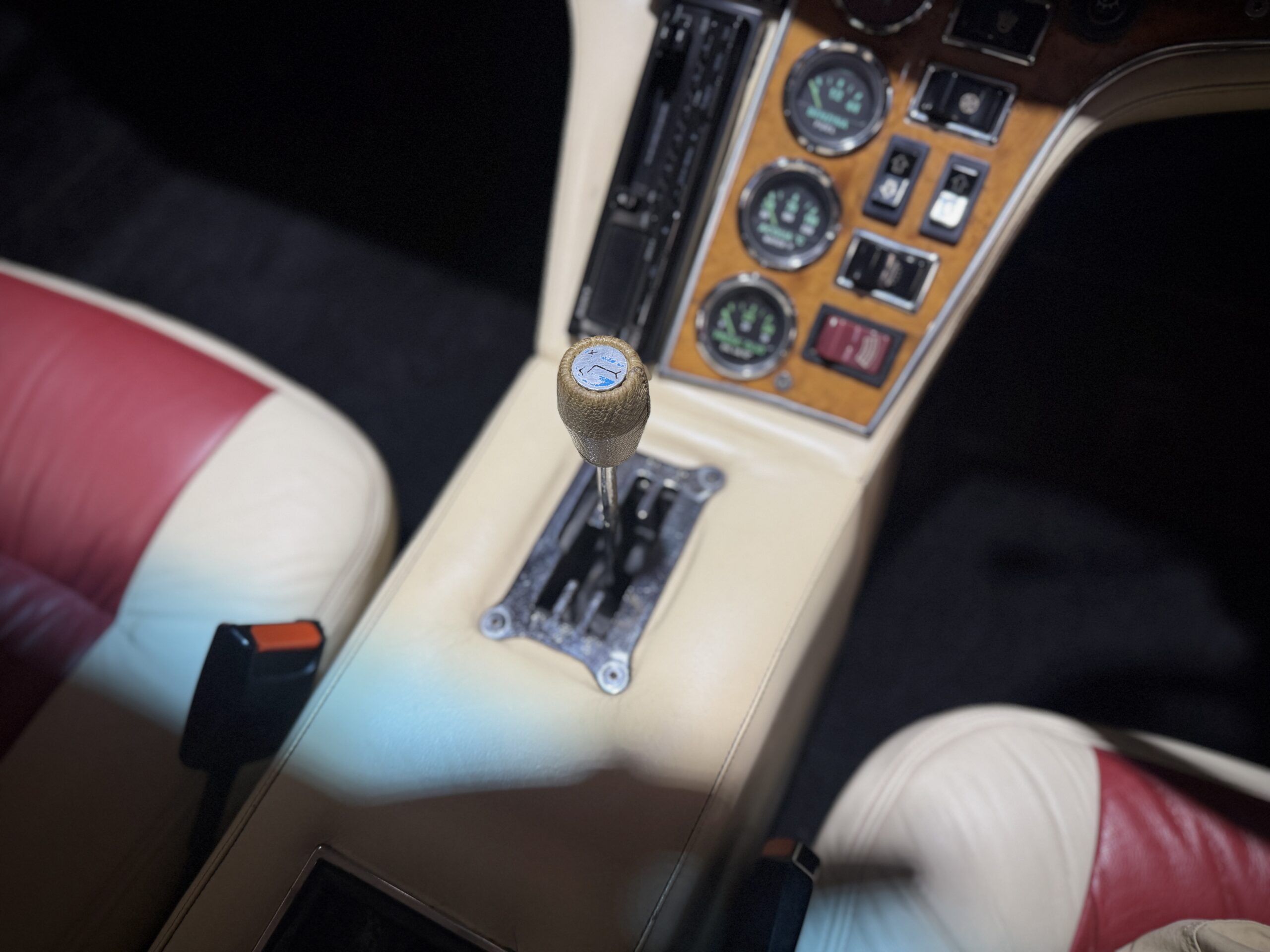 1983 De Tomaso Pantera GTS