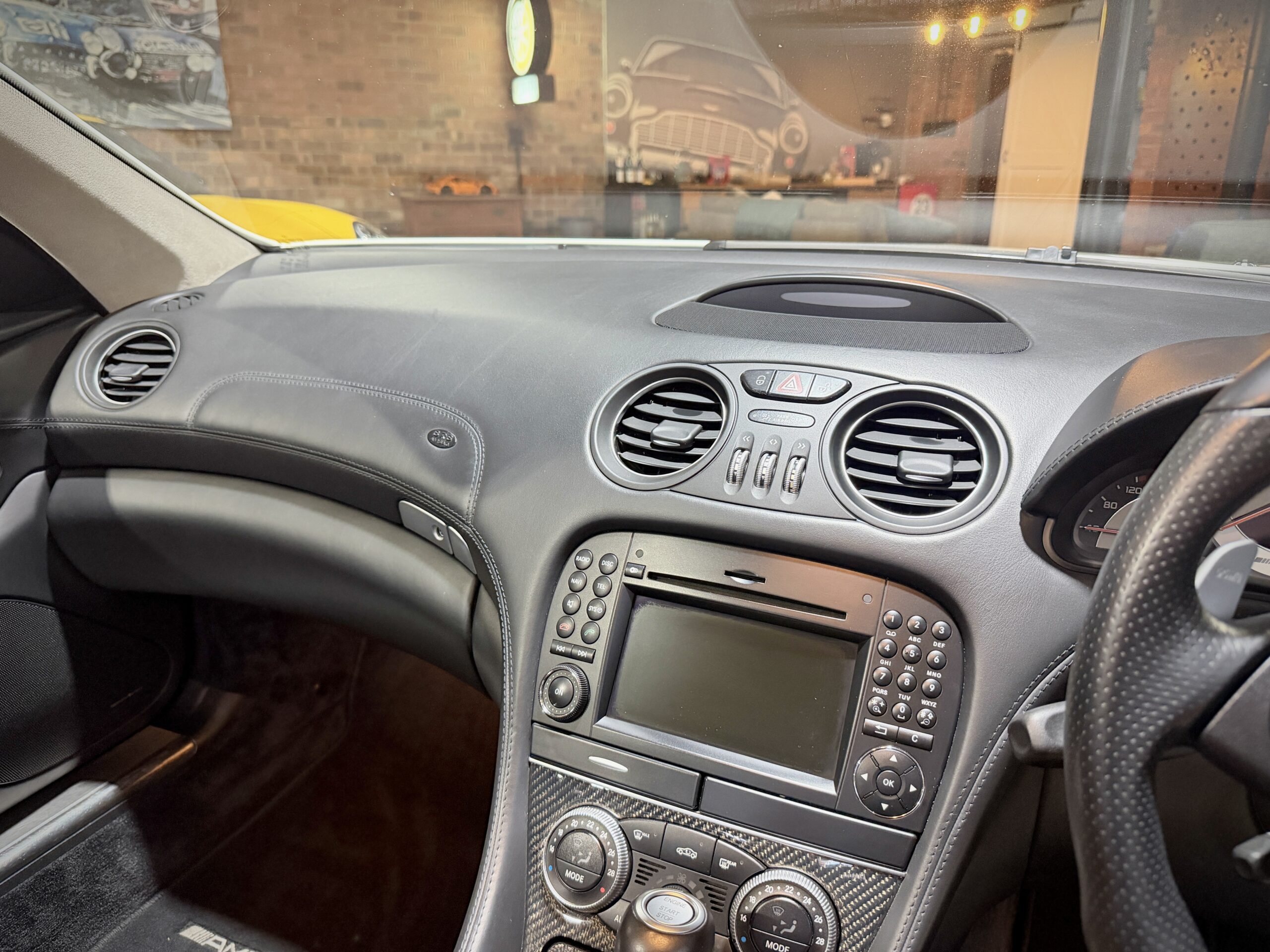 2010 Mercedes Benz SL63 AMG