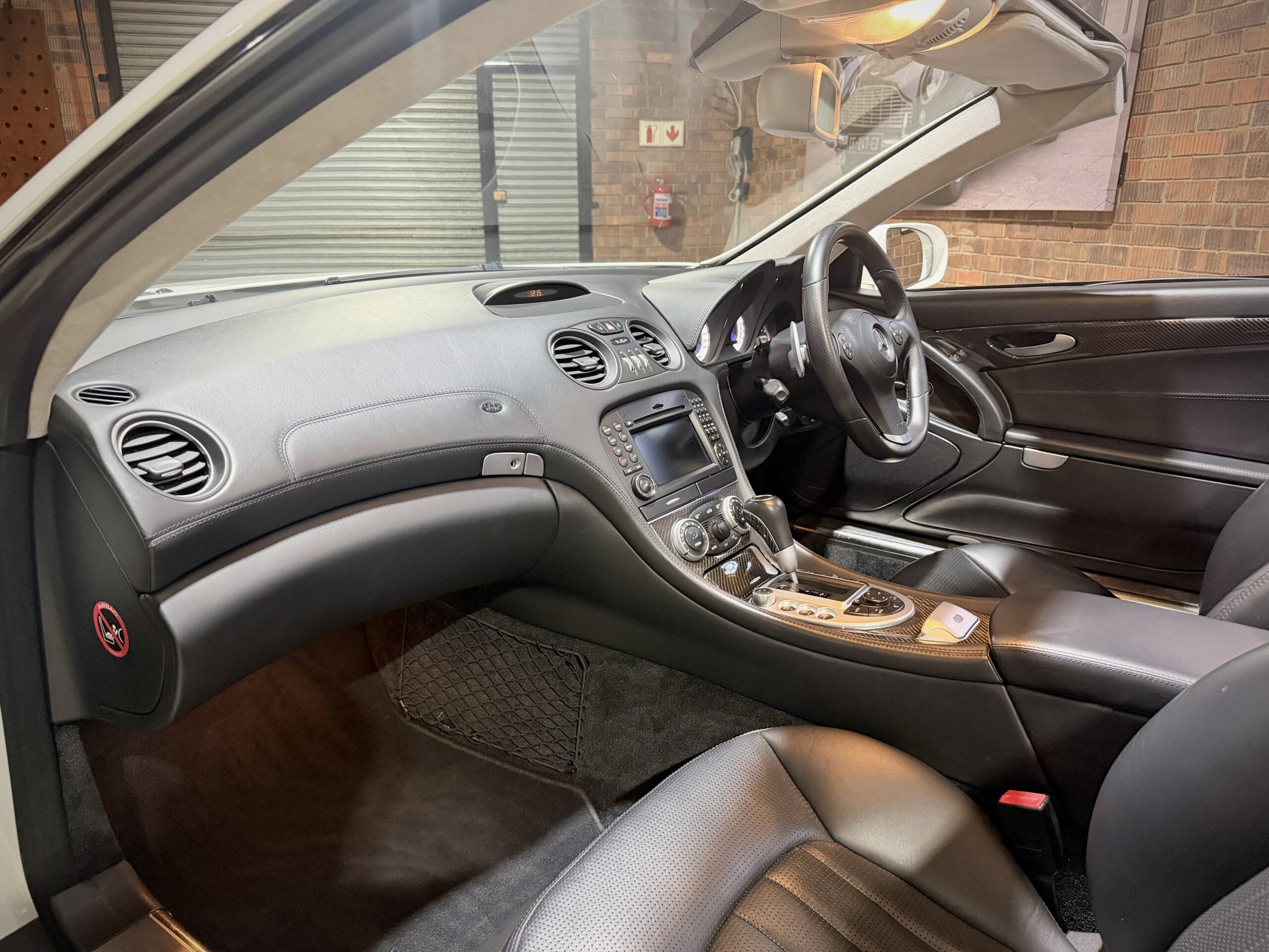 2010 Mercedes Benz SL63 AMG