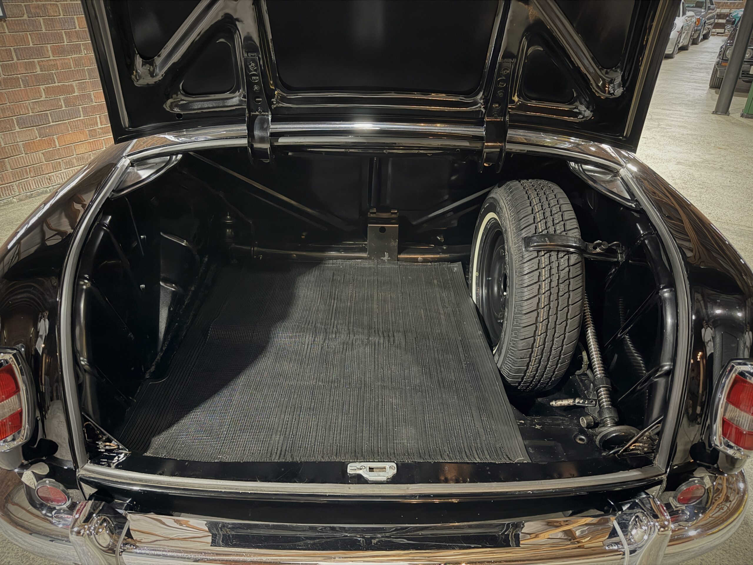 1958 Mercedes-Benz 219 Ponton