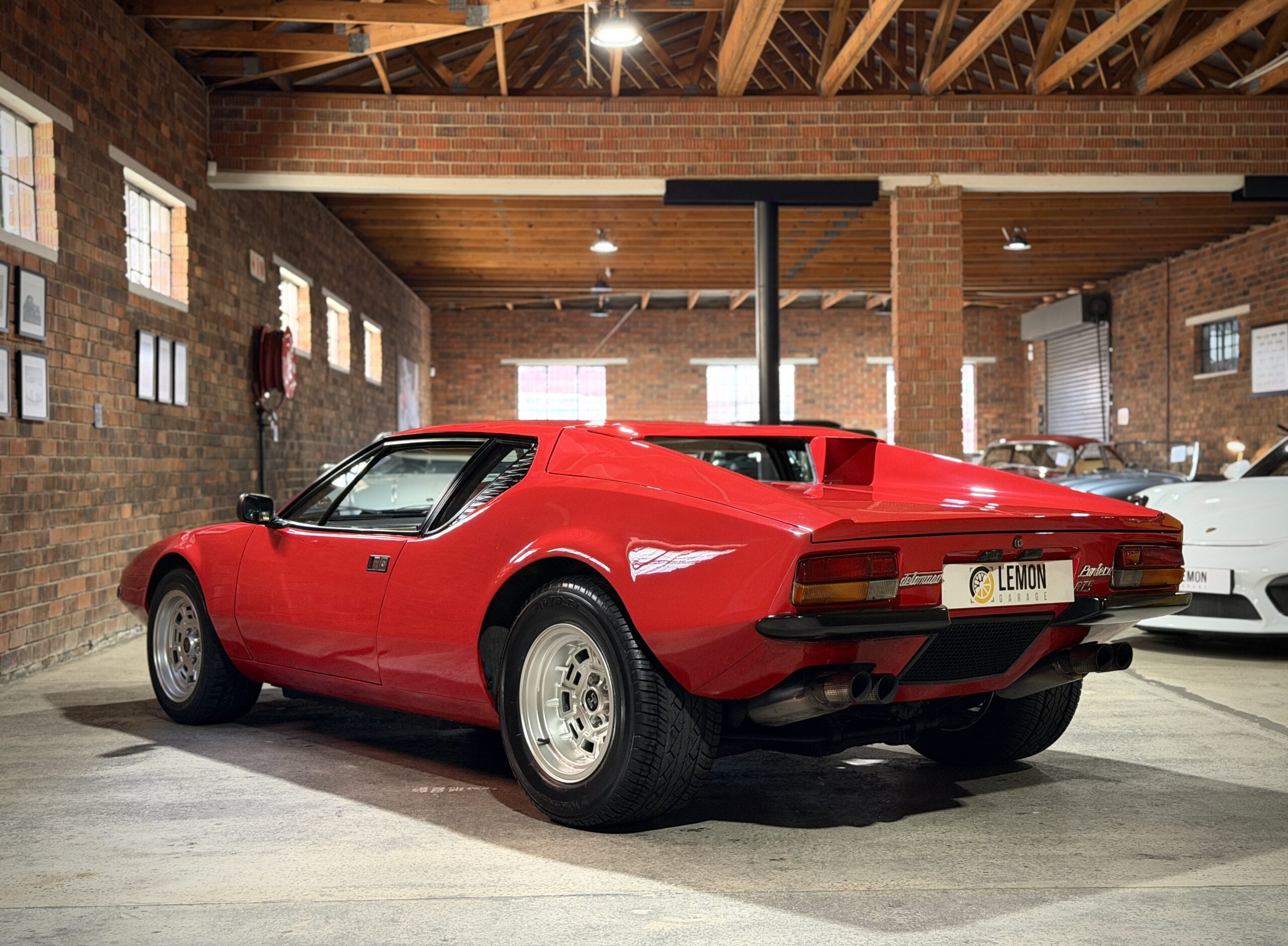 1983 De Tomaso Pantera GTS