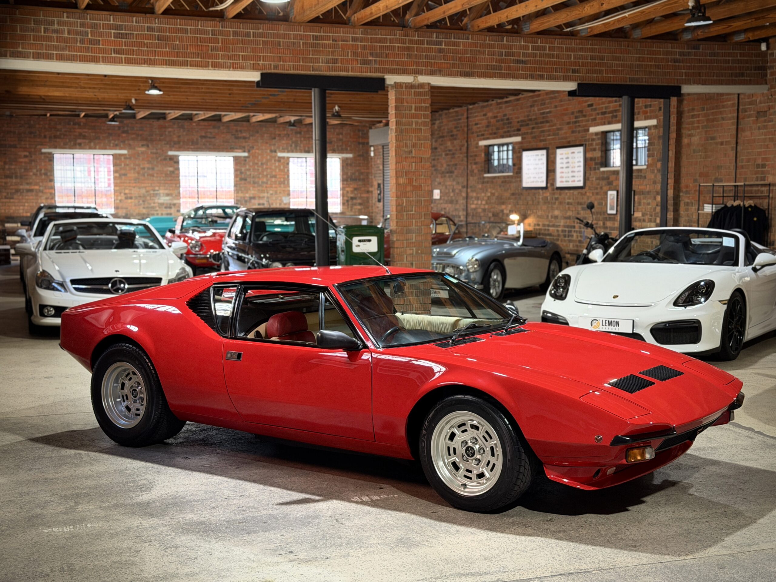 1983 De Tomaso Pantera GTS