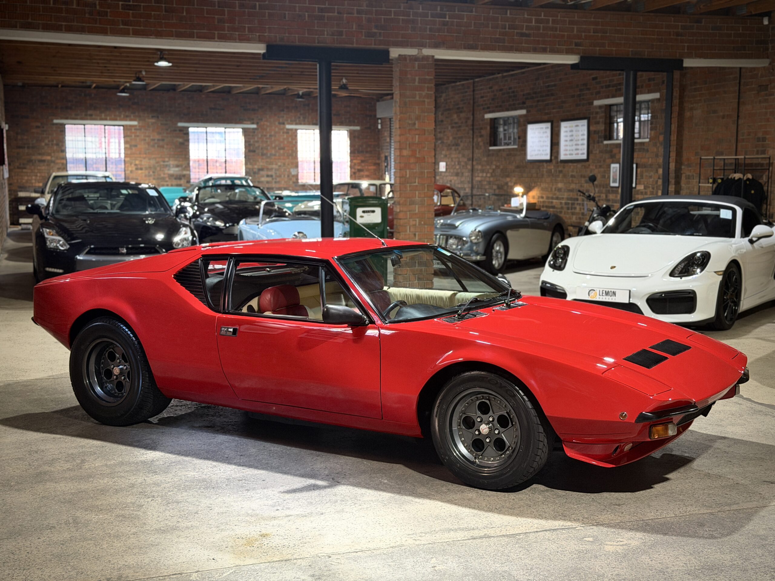 1983 De Tomaso Pantera GTS