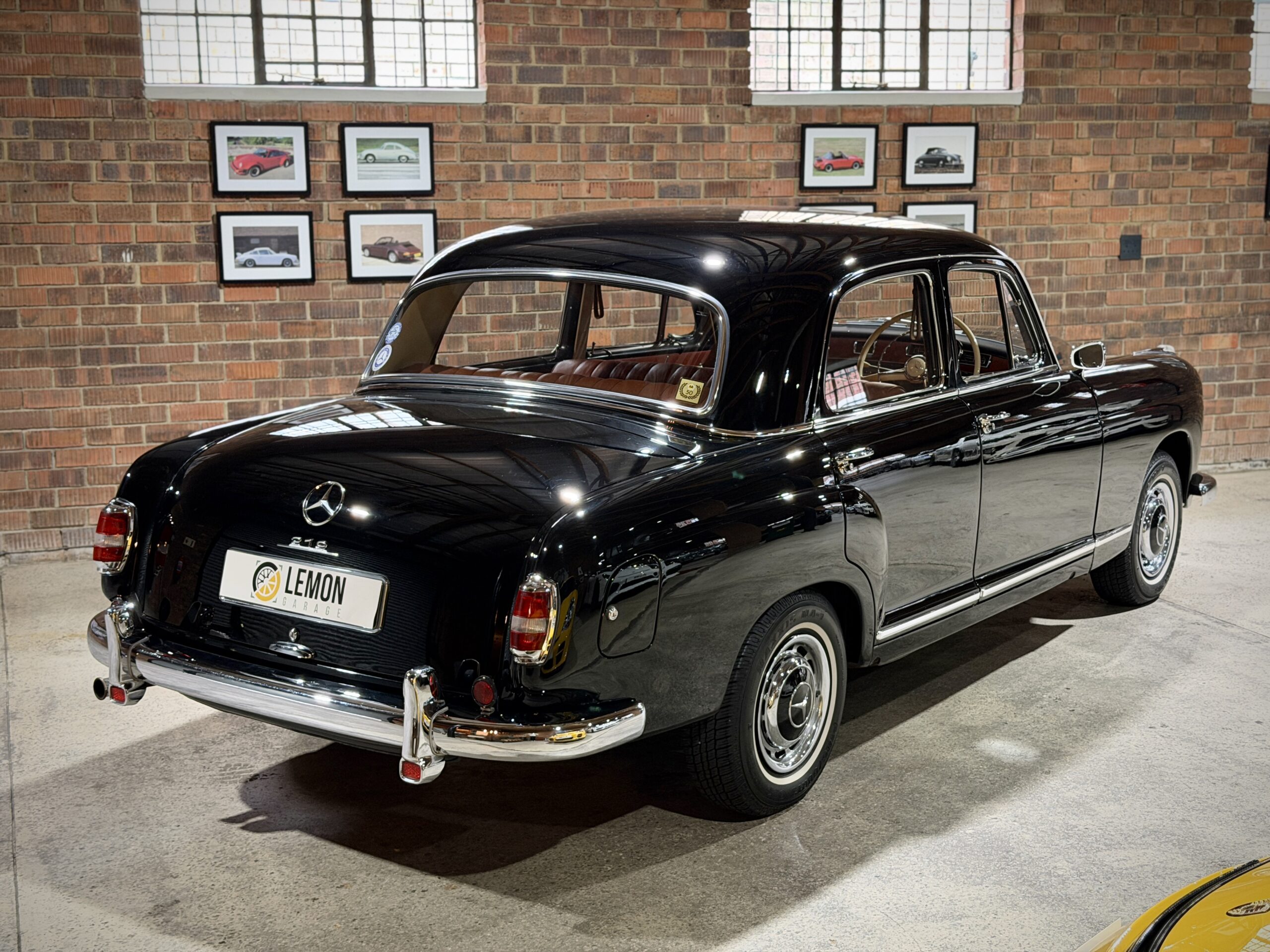 1958 Mercedes-Benz 219 Ponton