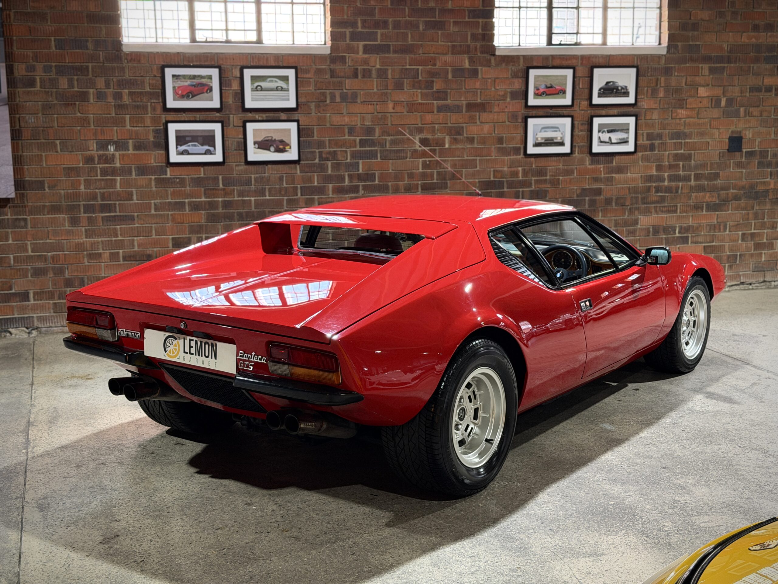 1983 De Tomaso Pantera GTS