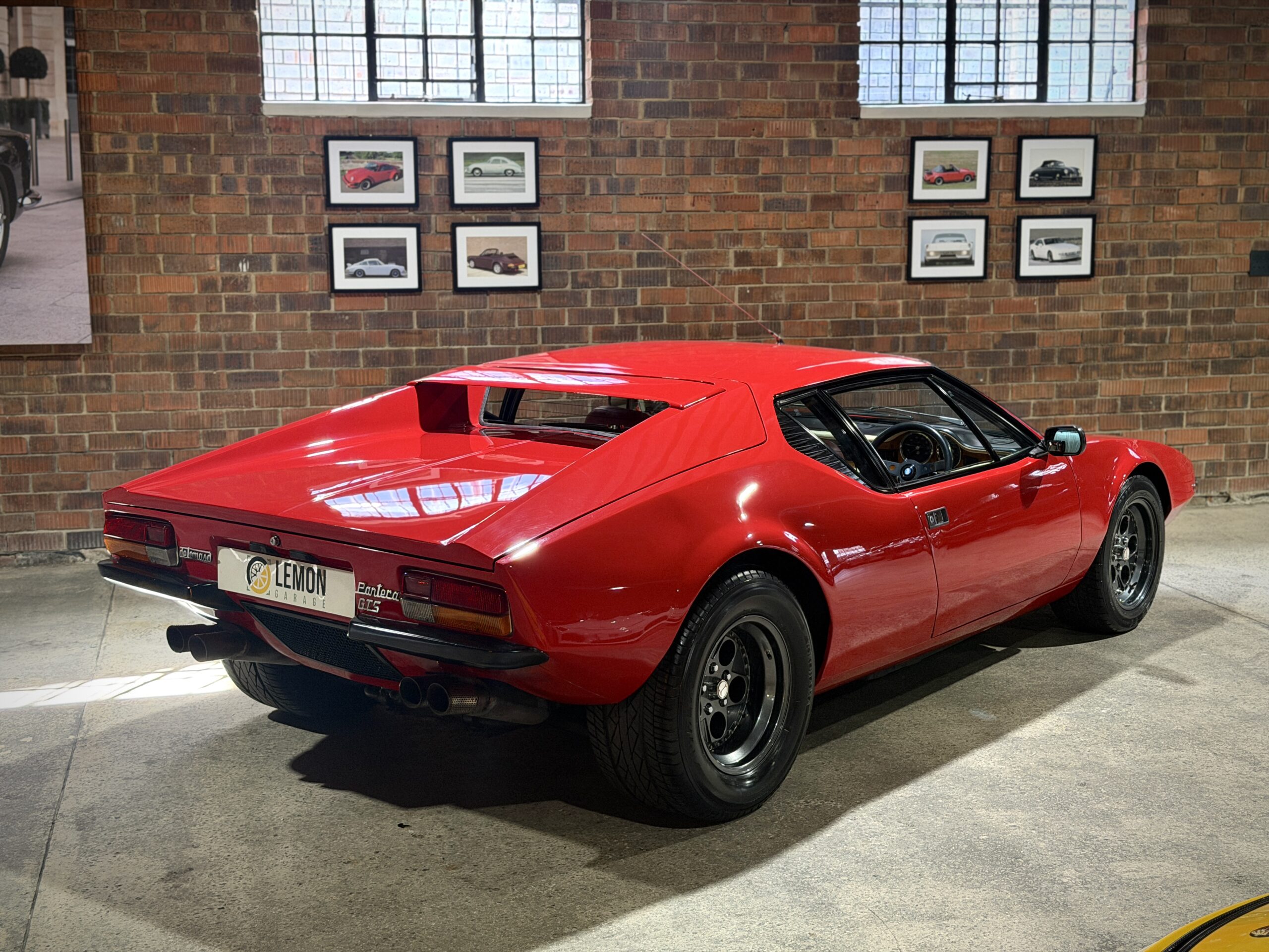 1983 De Tomaso Pantera GTS