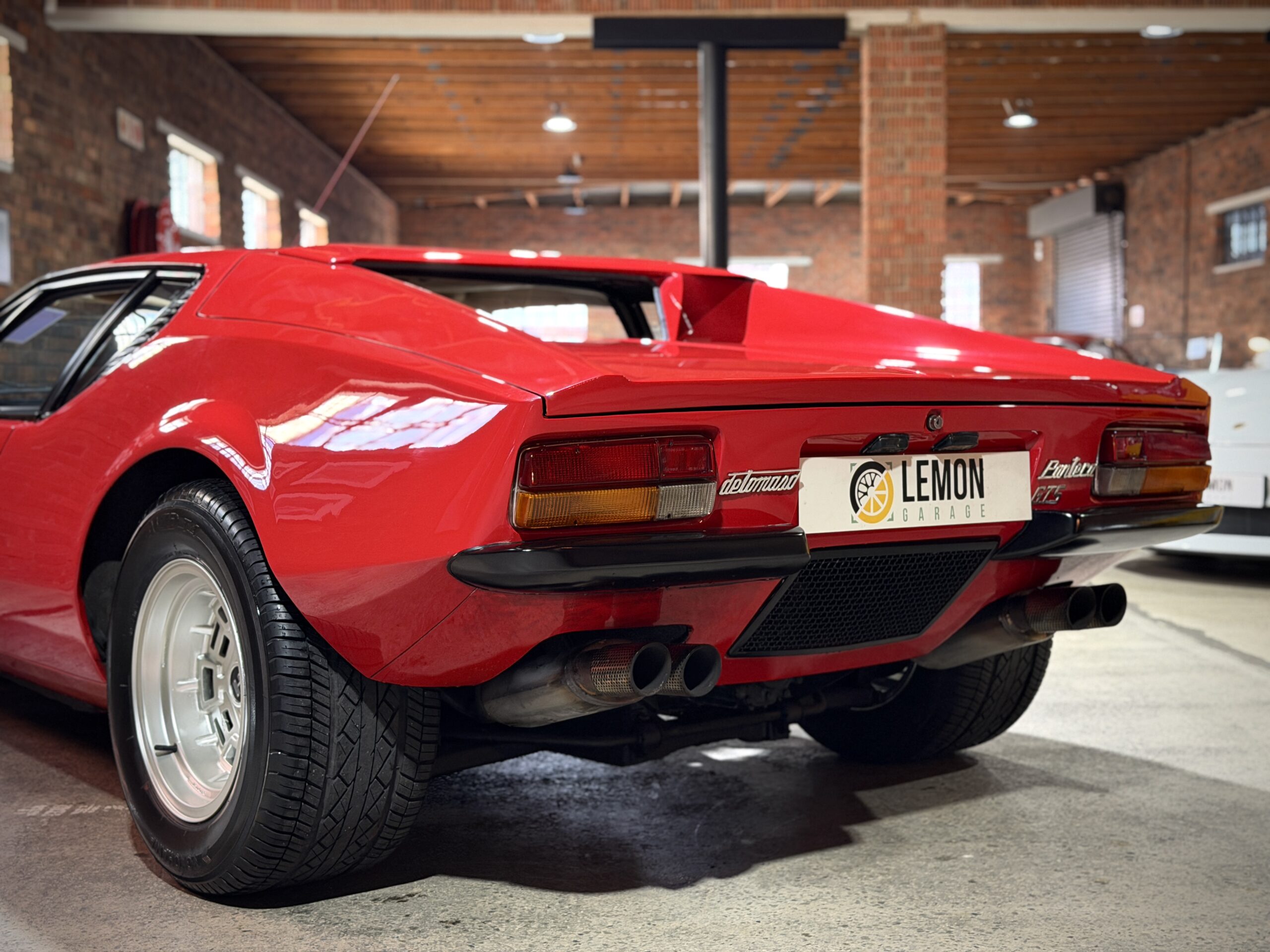 1983 De Tomaso Pantera GTS