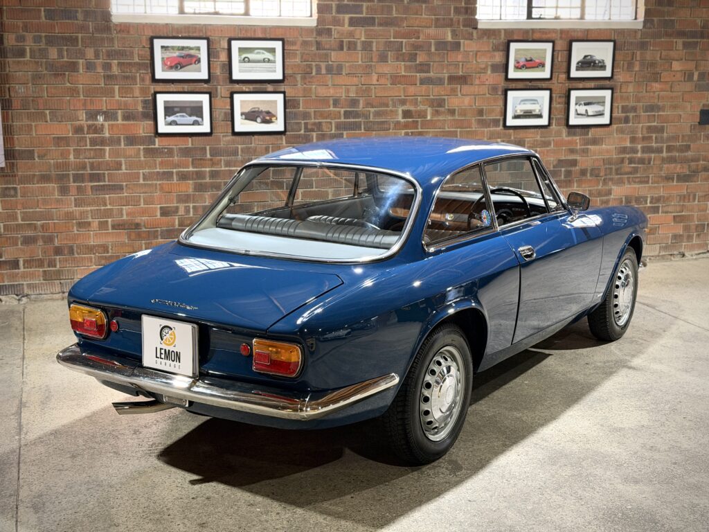 1969 Alfa Romeo 1300 Junior Stepnose