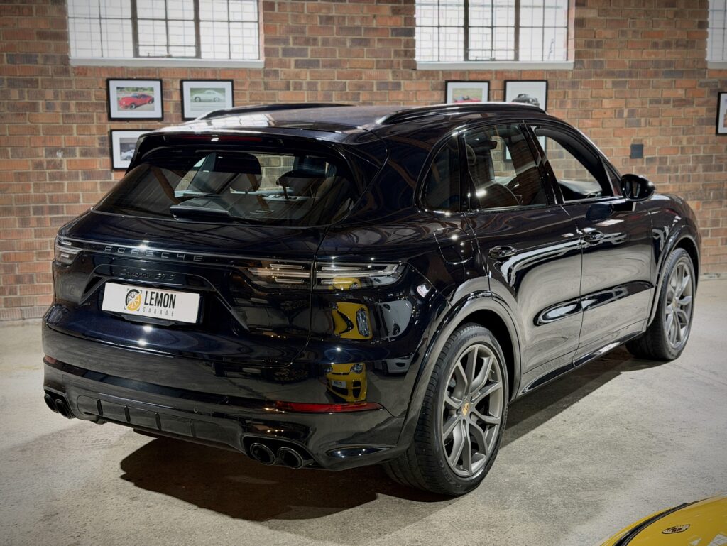 2021 Porsche Cayenne GTS