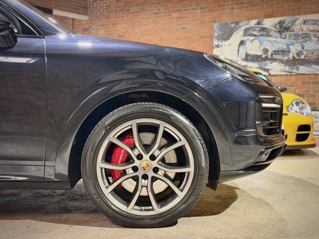 2021 Porsche Cayenne GTS