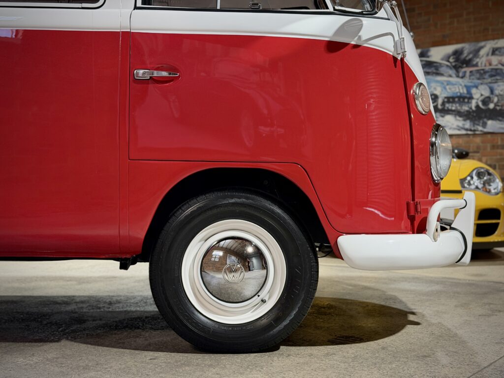 1966 Volkswagen Kombi Split Window