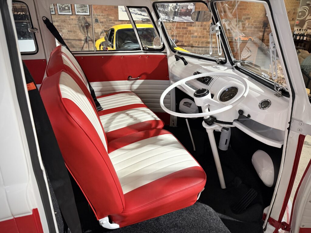 1966 Volkswagen Kombi Split Window
