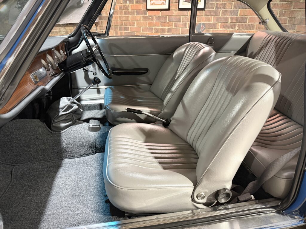 1969 Alfa Romeo 1300 Junior Stepnose