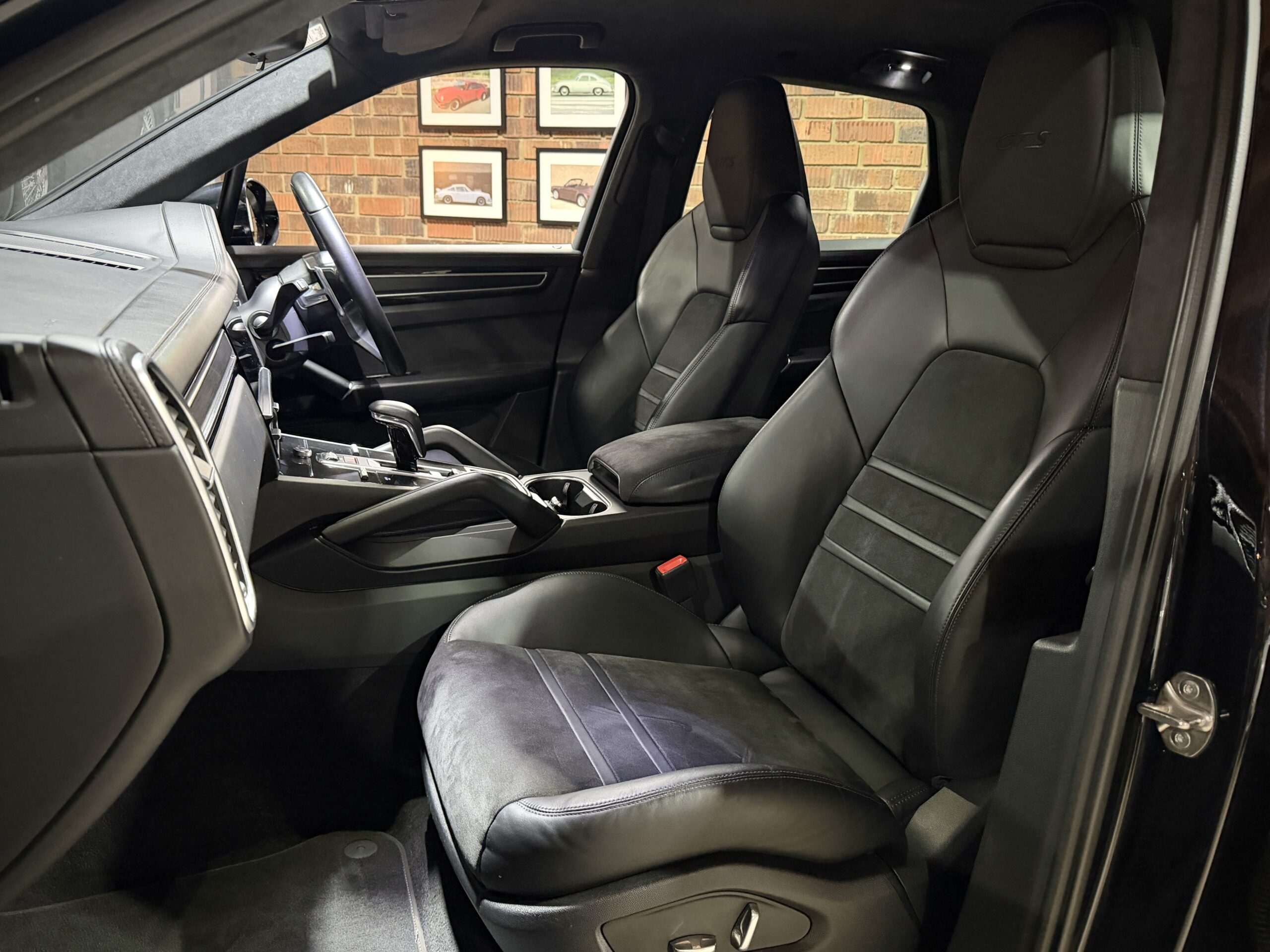 2021 Porsche Cayenne GTS